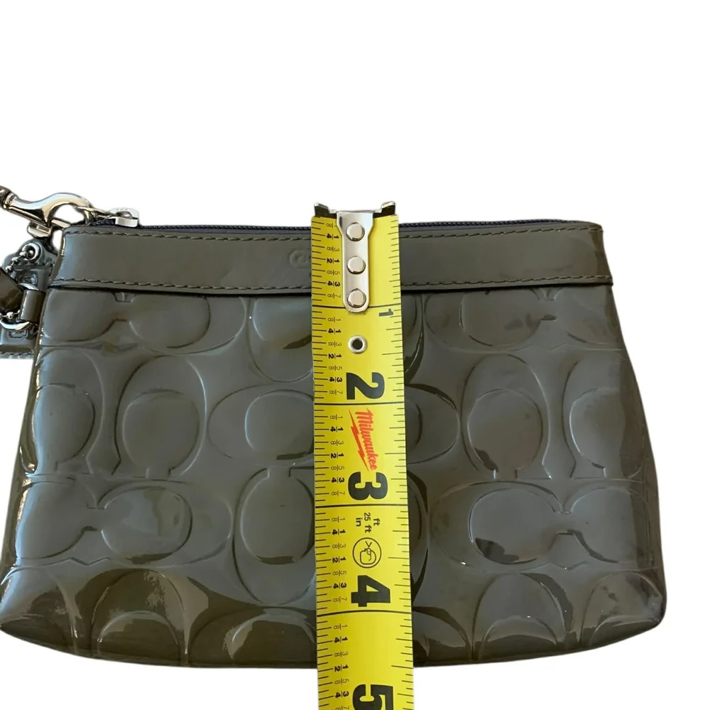 Coach Moss‎ Green Patent Leather Signature Wristlet Y2K Aesthetic